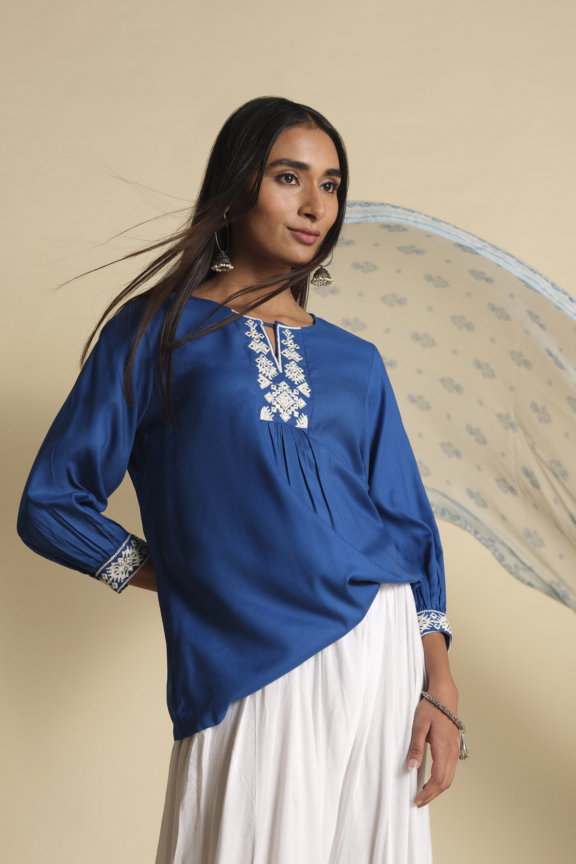 Neela Aasmaan Top, Blue, image 3
